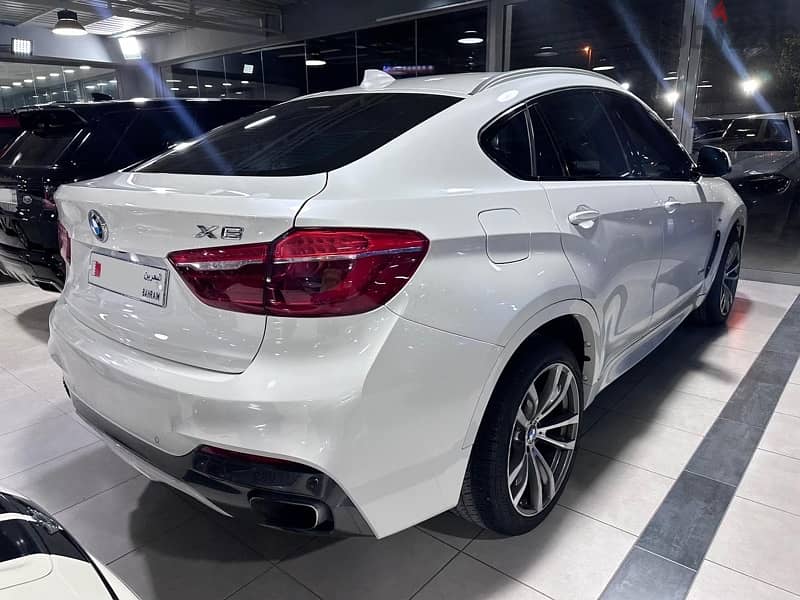 2016 BMW X6 50i 3