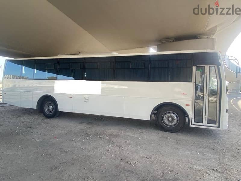 ASHOK LEYLAND BUS FOR SALE. 1