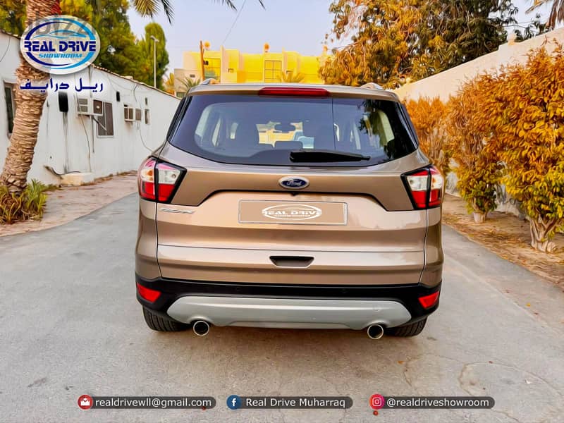 FORD ESCAPE Year-2019 Engine-2.5L 4 Cylinder Colour-Beige 5