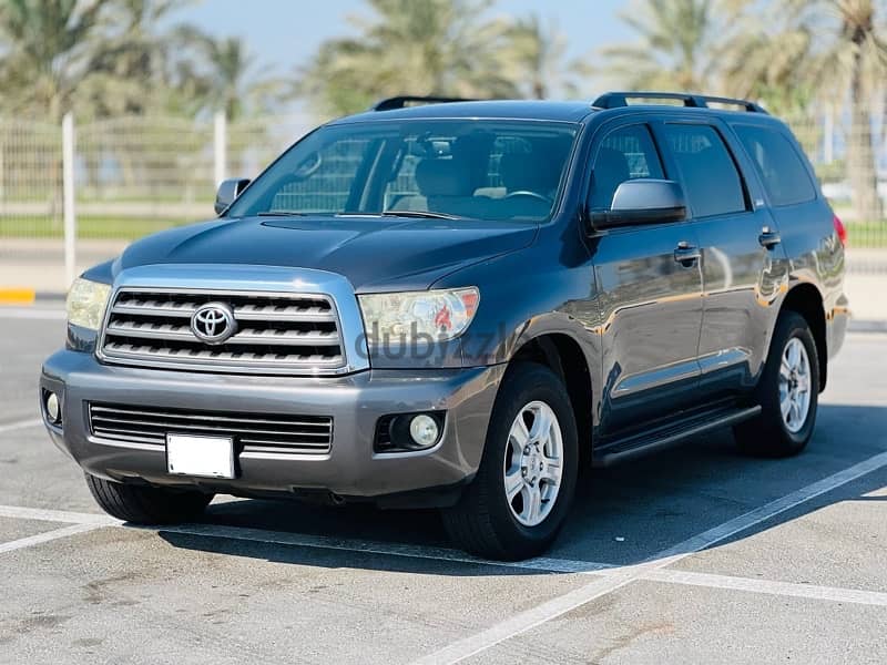 Toyota Sequoia 2012 3