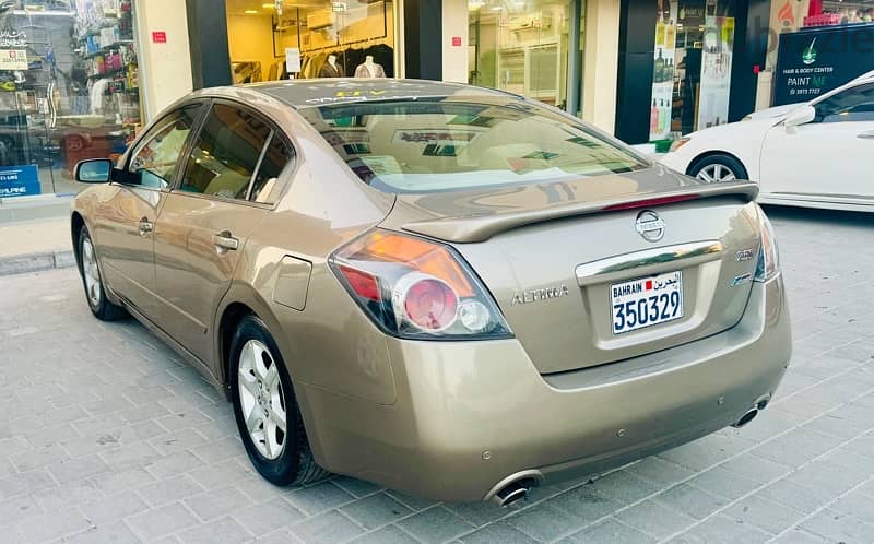 Nissan Altima 2008 4