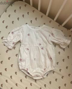 baby clothes in brand new condition 0