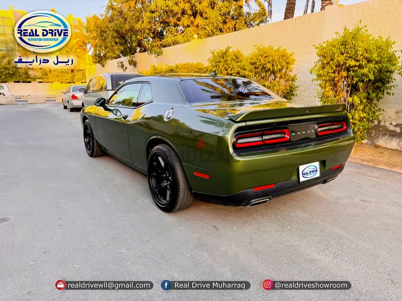 DODGE CHALLENGER SXT 2021 3