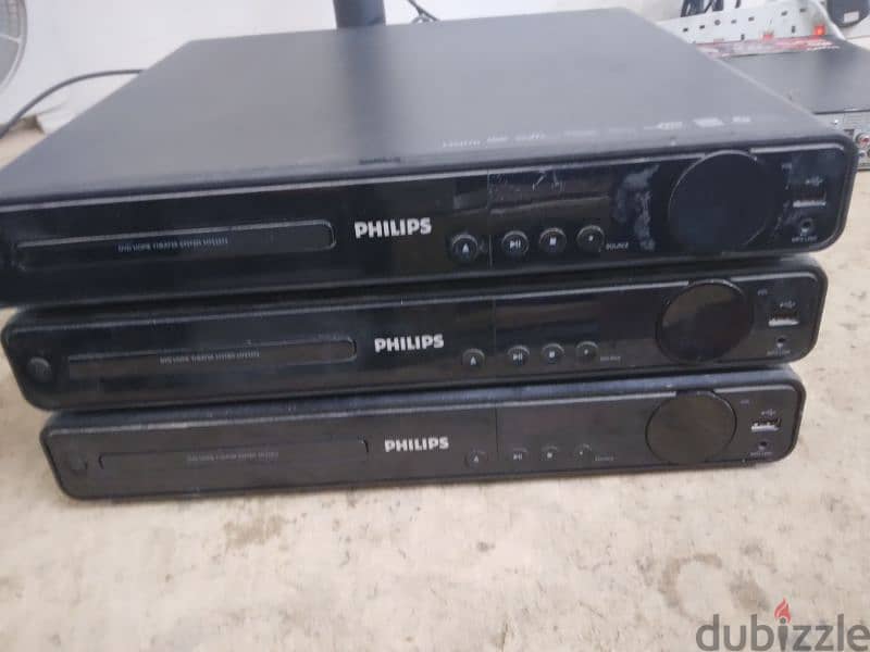 PHILIPS 5.1C DVD PLAYER AVAILABLE 5