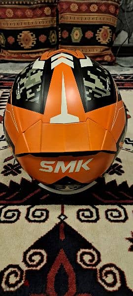 SMK HELMET 2