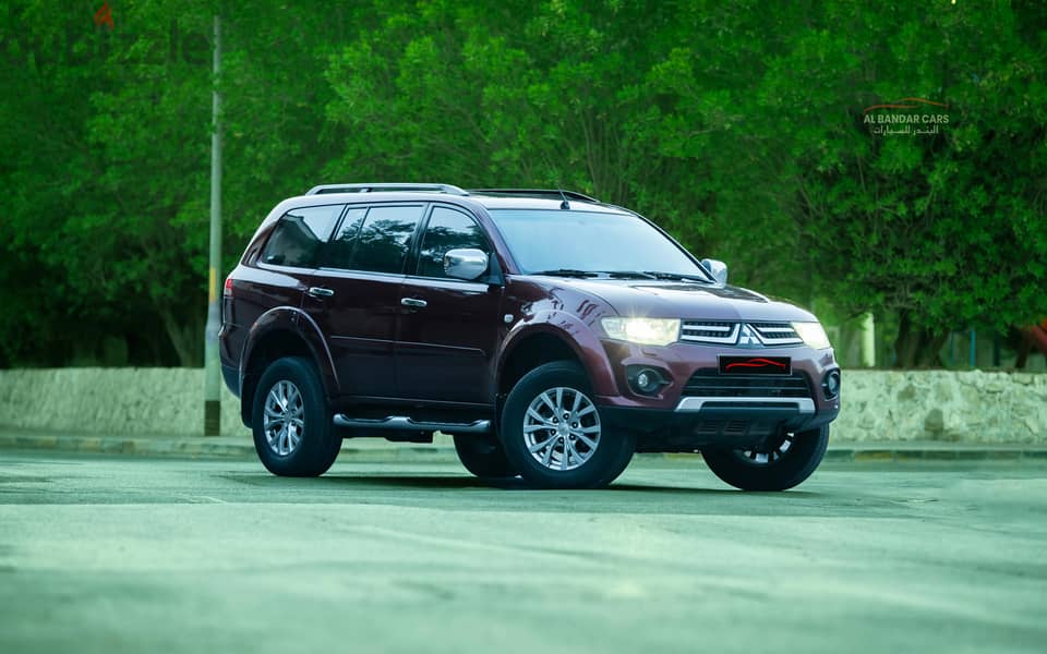 Mitsubishi Pajero Sport 2015 1