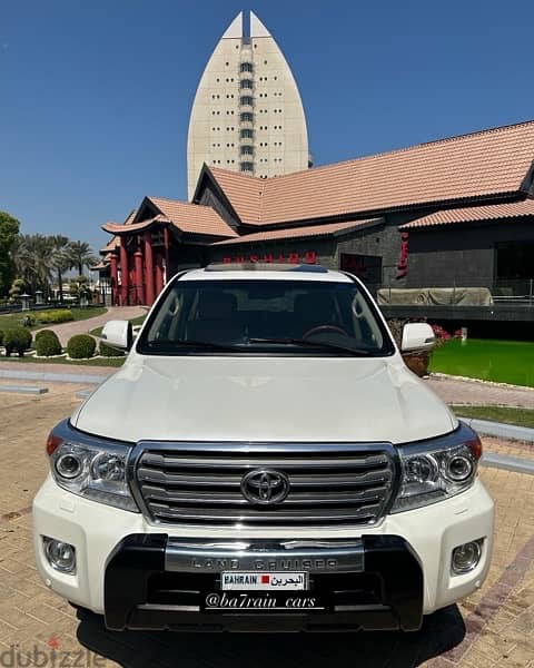 Toyota Land Cruiser 2012 VXR 5.7 1