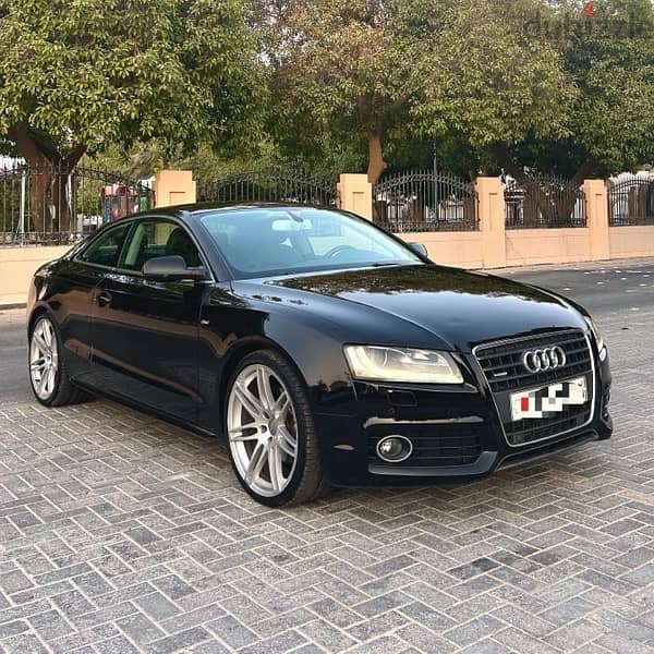 Audi A5 S-Line Coupe 2011 1