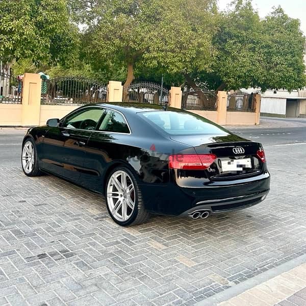 Audi A5 S-Line Coupe 2011 3