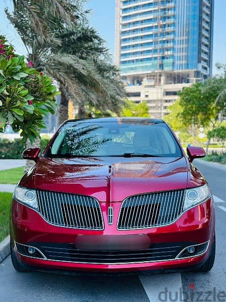 Lincoln MKT 2014 model. single owner. Fully Loaded Luxury 7 Seater 3