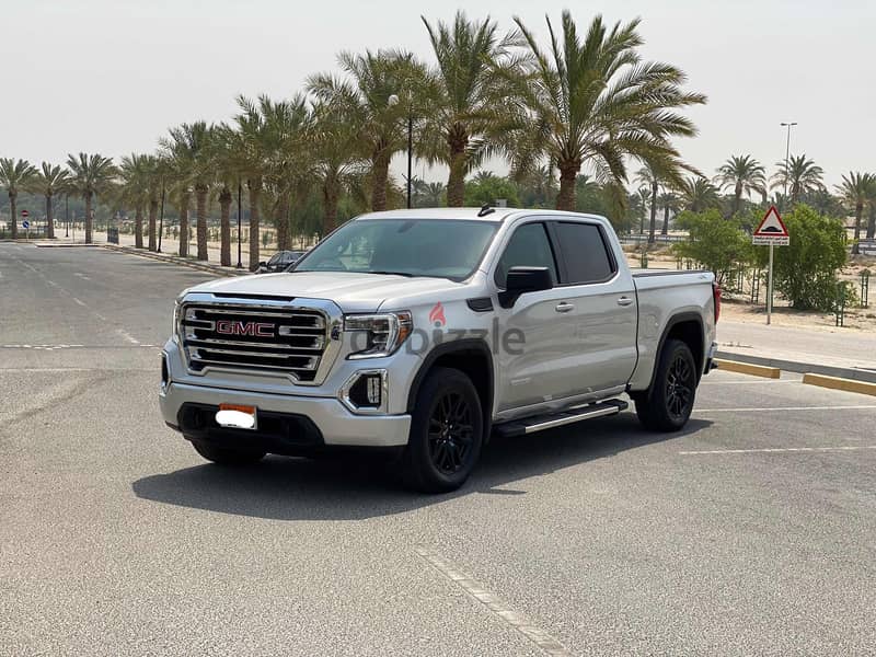 GMC Sierra elevation 2022 (Silver) 1