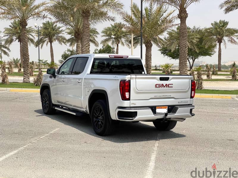 GMC Sierra elevation 2022 (Silver) 5