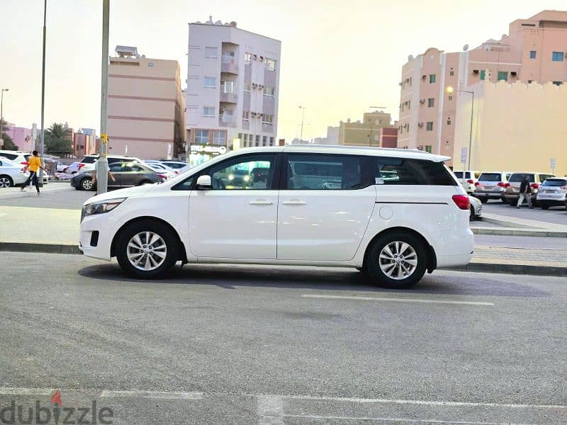 Kia Carnival Grand 2016 V6 3.3L 8 Seater SUV type For Sale 5