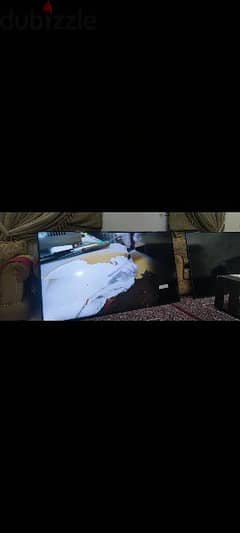 2 Samsung tv 82 inch need repair