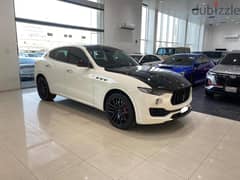 Maserati Levante 2017 white