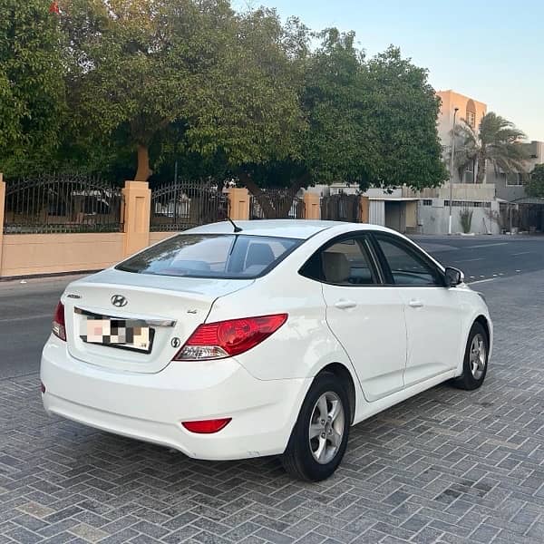 Hyundai Accent 2016 Single Owner 3