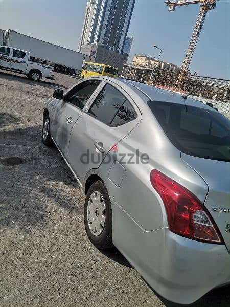 Nissan Sunny 2016 3