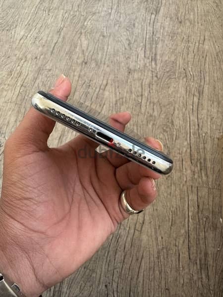 iPhone x256 GB 4