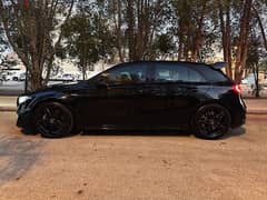 Mercedes-Benz A 45 AMG 4MATIC