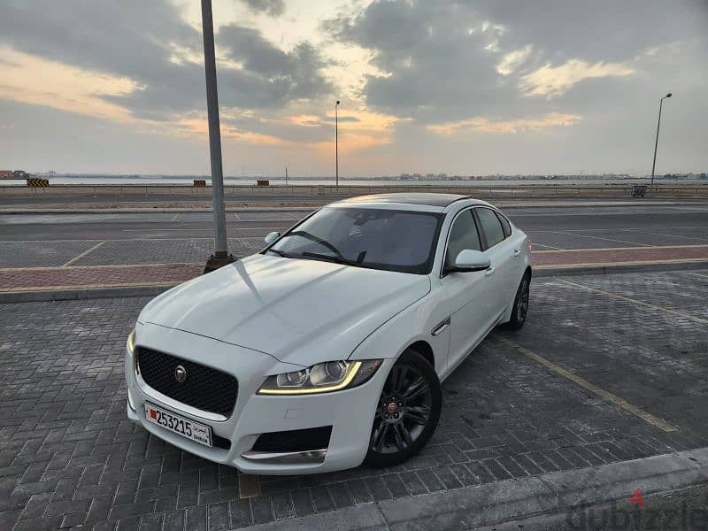 Jaguar XF 2016 7