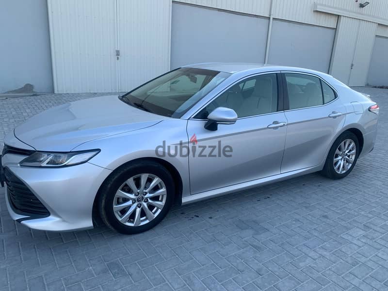 Toyota Camry 2019 LE 1