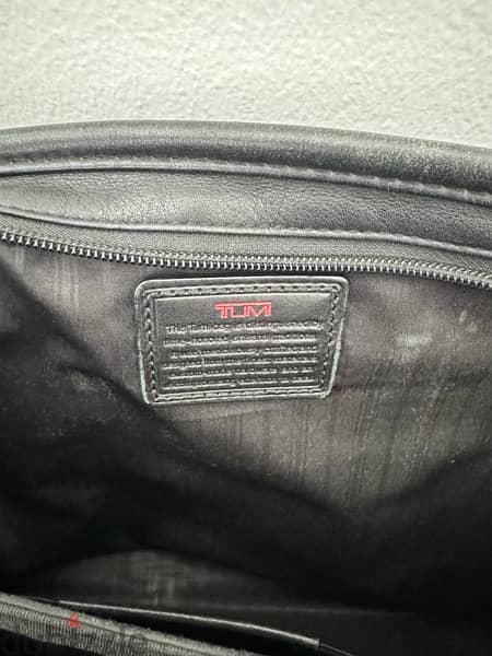 TUMI - Alpha - Full Leather brief case 2