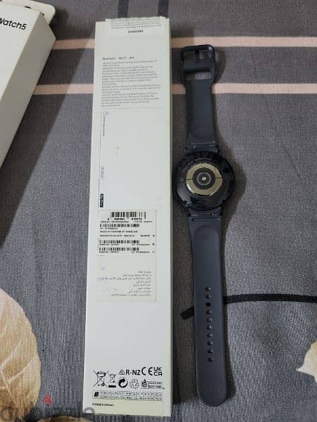 Samsung Watch 5 44mm good condition With box and charger 1