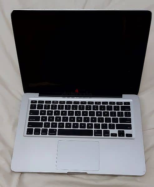 for sale macbook pro 2009 7