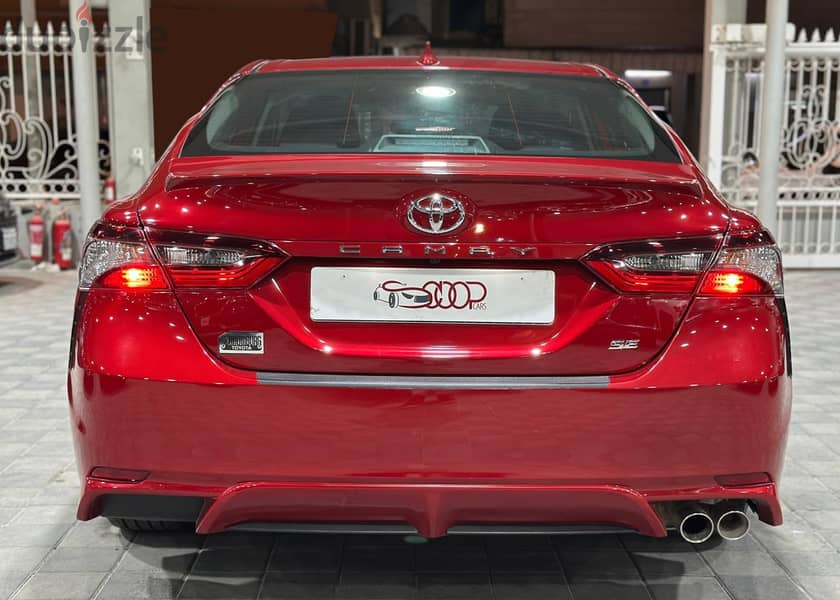 Toyota Camry 2021 SE 9