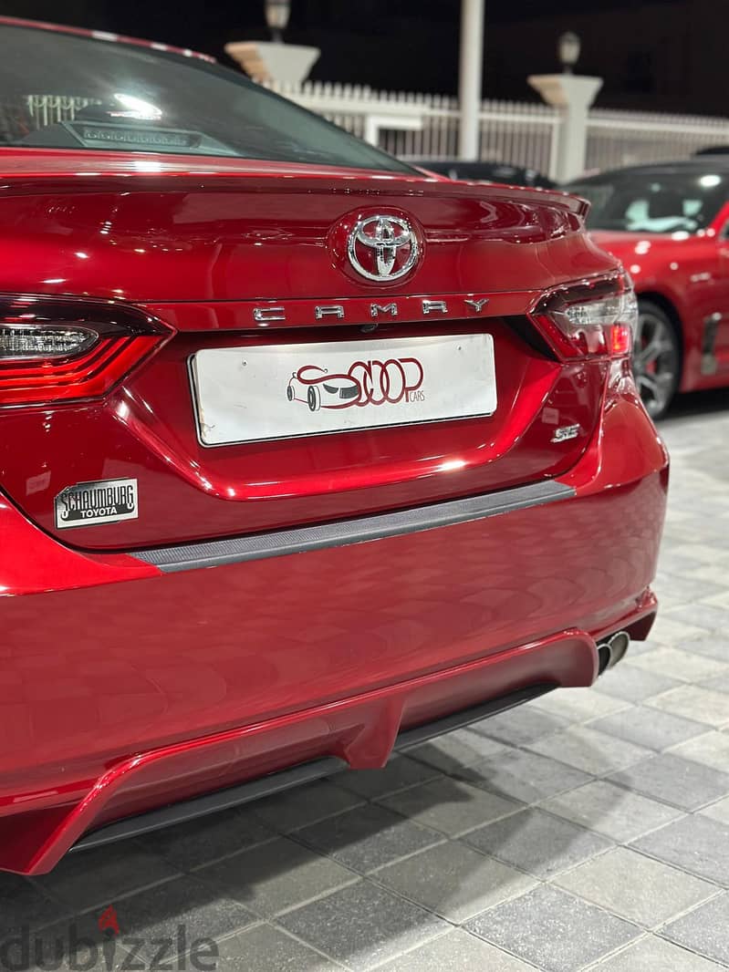 Toyota Camry 2021 SE 14