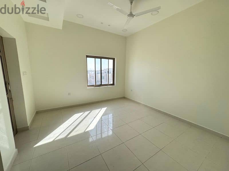 flat for rent at sar 3