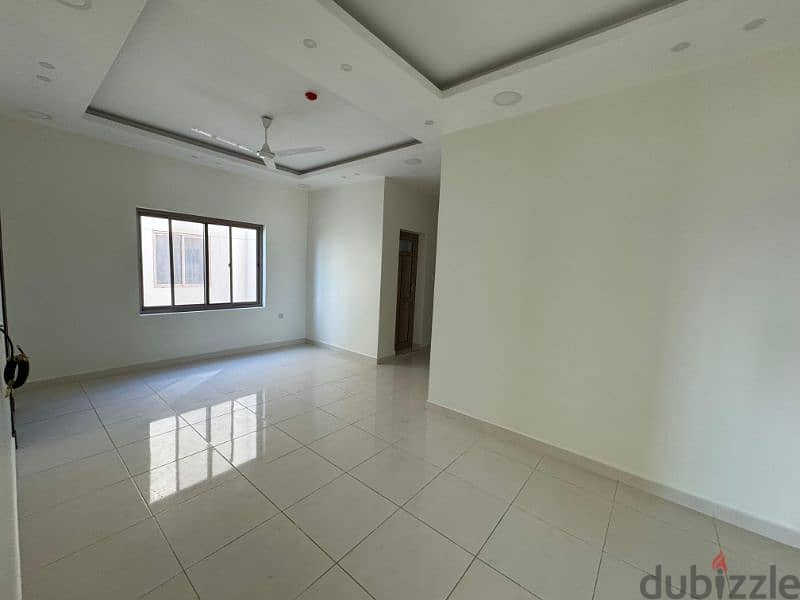 flat for rent at sar 7