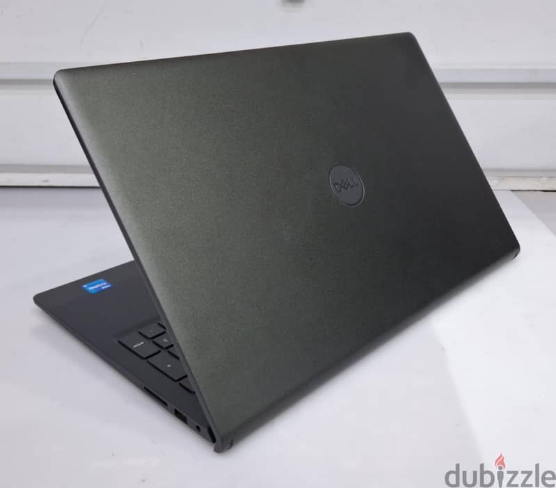 DELL 11th Generation Touch Laptop Core i5 15.6" LED 8GB RAM + 256GB M2 5