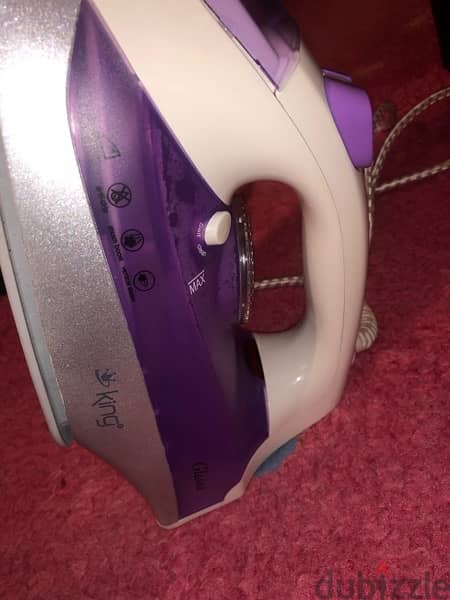 King brand steam iron 3