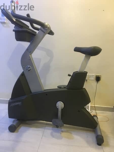 life fitness up right bike heavy duty 1