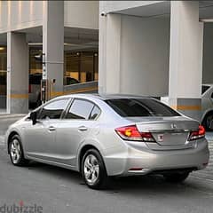 Honda Civic 1.8 model 2015 Bahrain Agency 0