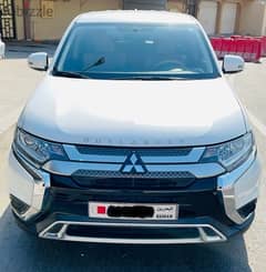 Mitsubishi Outlander 2020