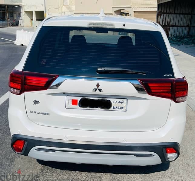 Mitsubishi Outlander 2020 1