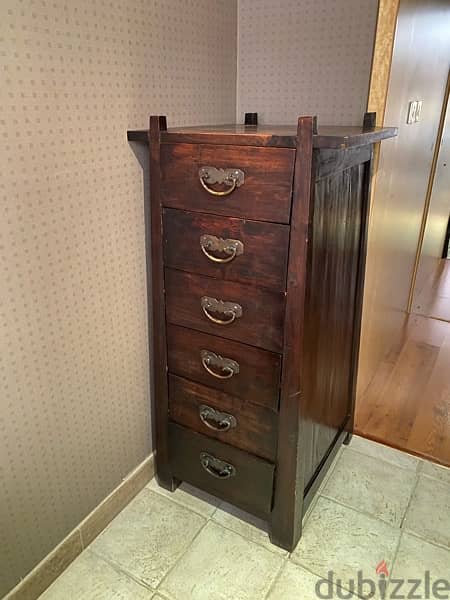 Solid wood Antique piece with deep drawers from Marina 1