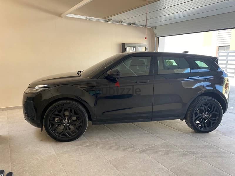 Land Rover Evoque 2021 1