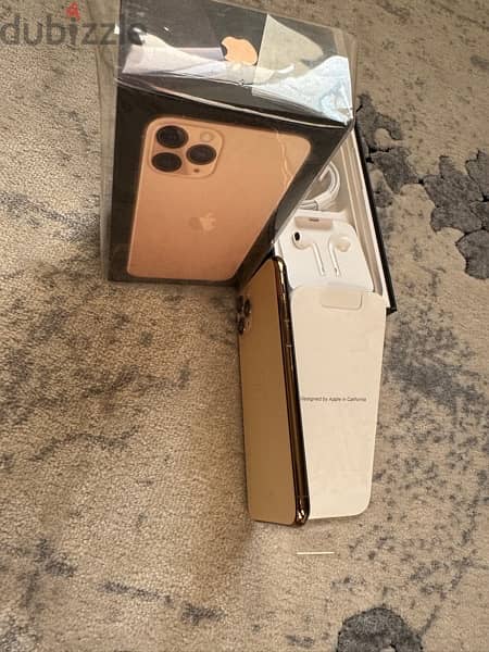 iPhone 11 Pro 512GB Gold 2