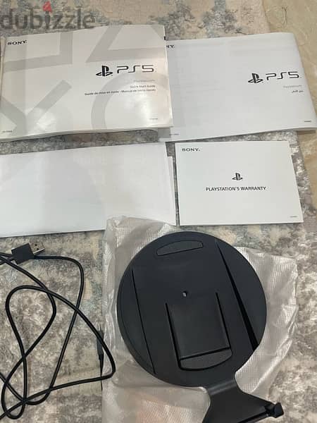 PlayStation 5 CD edition for sale 100% clean and working condition 3