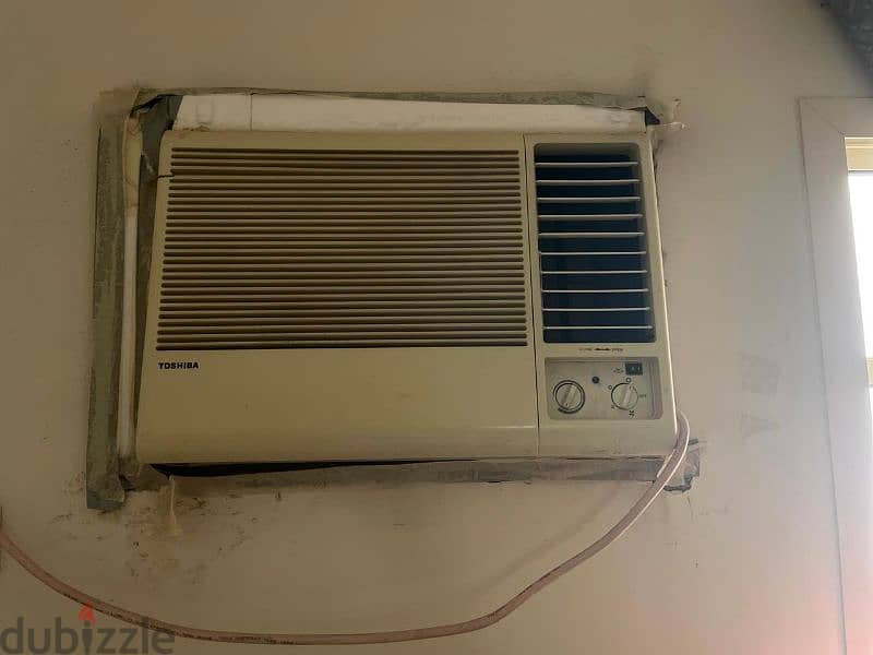 toshiba 2 ton Ac for sale 0