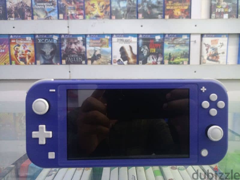 Nintendo Switch Lite 0