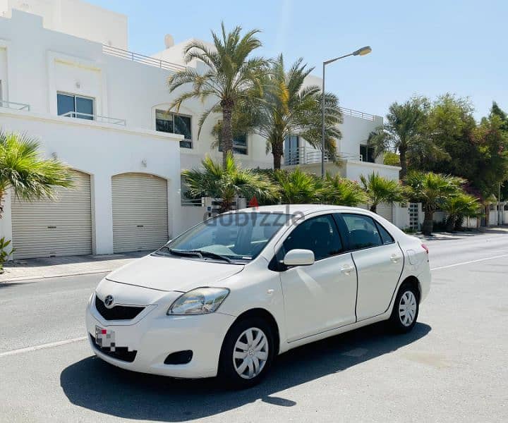 Toyota Yaris 2010 model excellent condition for sale. 1800 bd . . 1