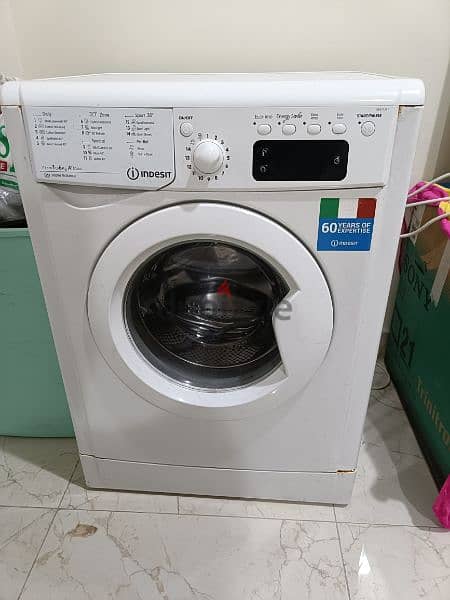 Front Load Washing Machine 1