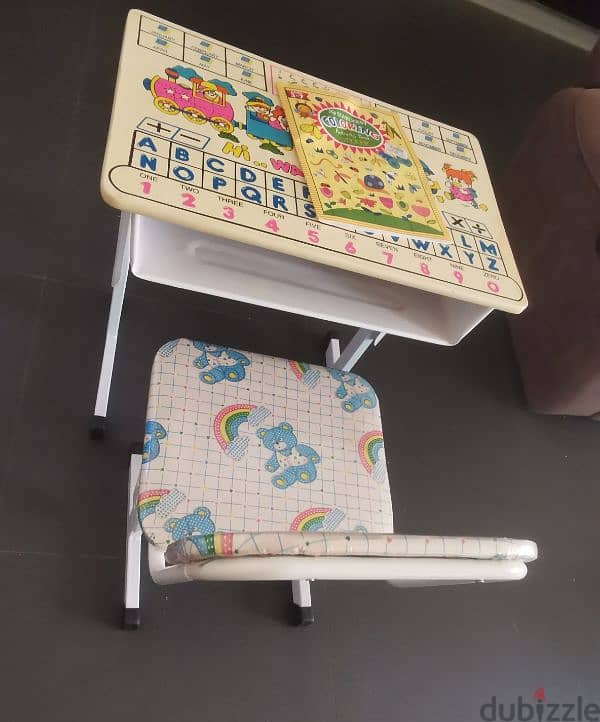 Kids Study Table 0