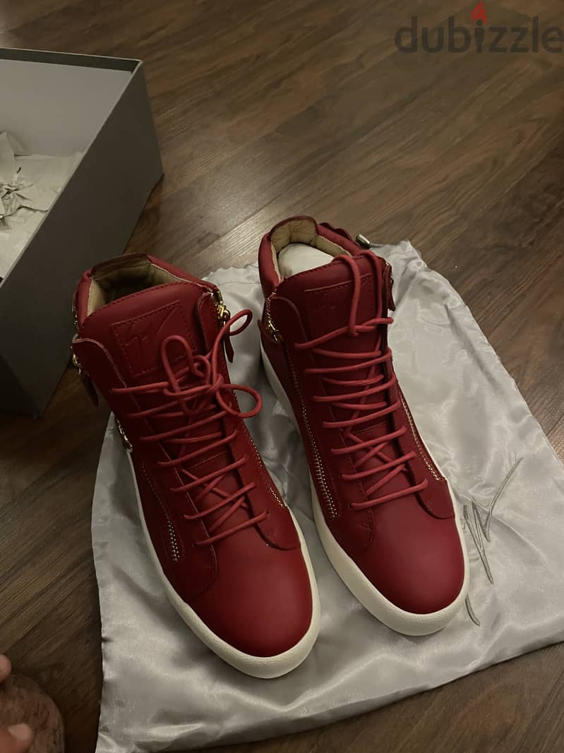 Size 42Giuseppe Zanotti Brand New Winged Sneakers 1