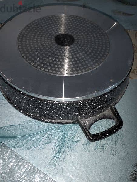 ceramic heavy duty brand new, frypan cooker 4