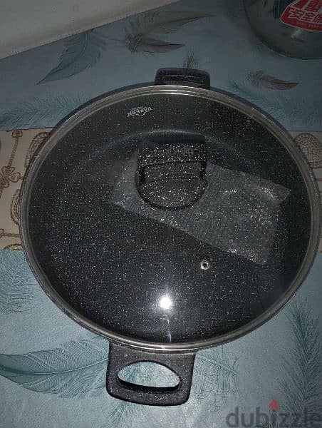 ceramic heavy duty brand new, frypan cooker 9